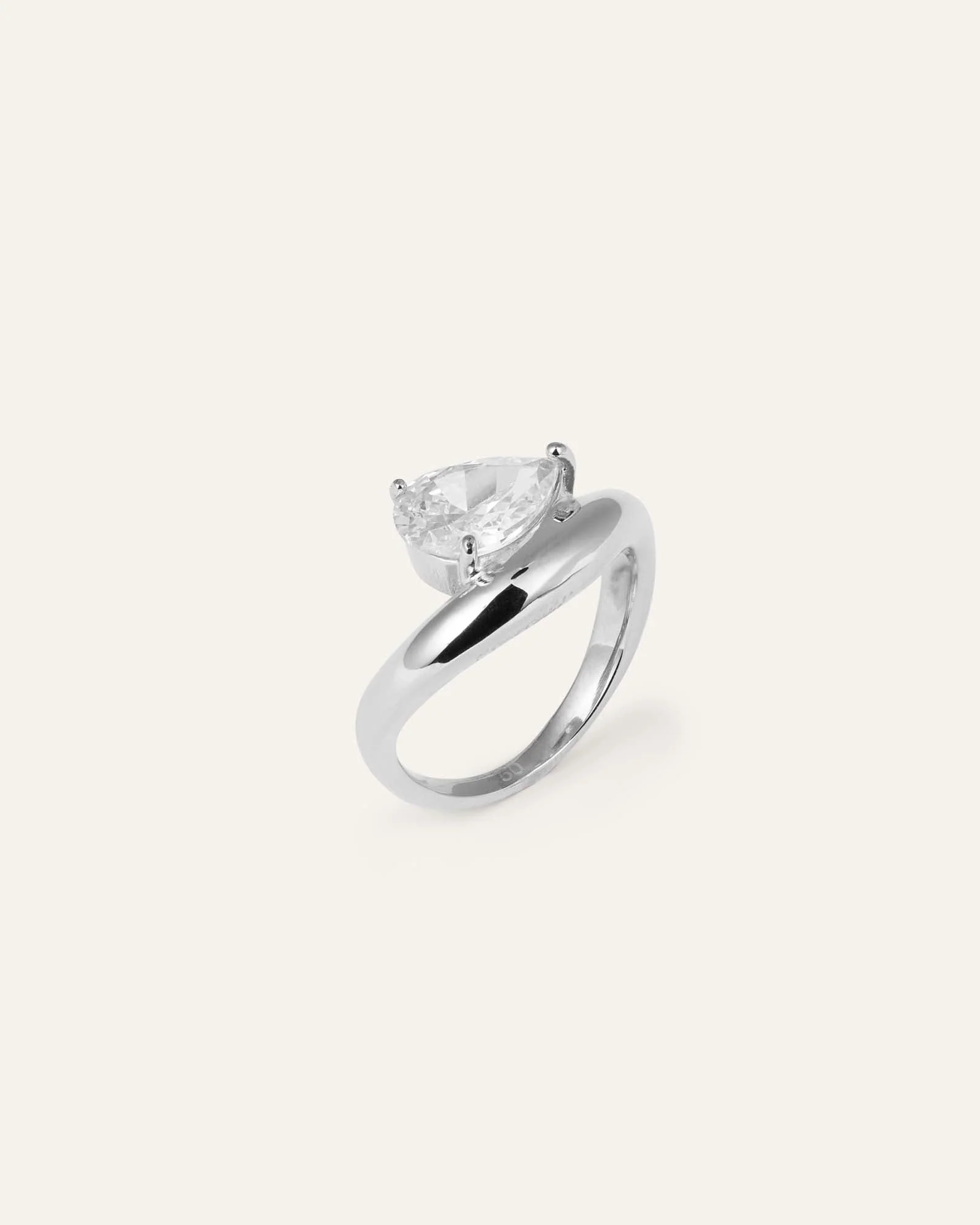 Amara Ring