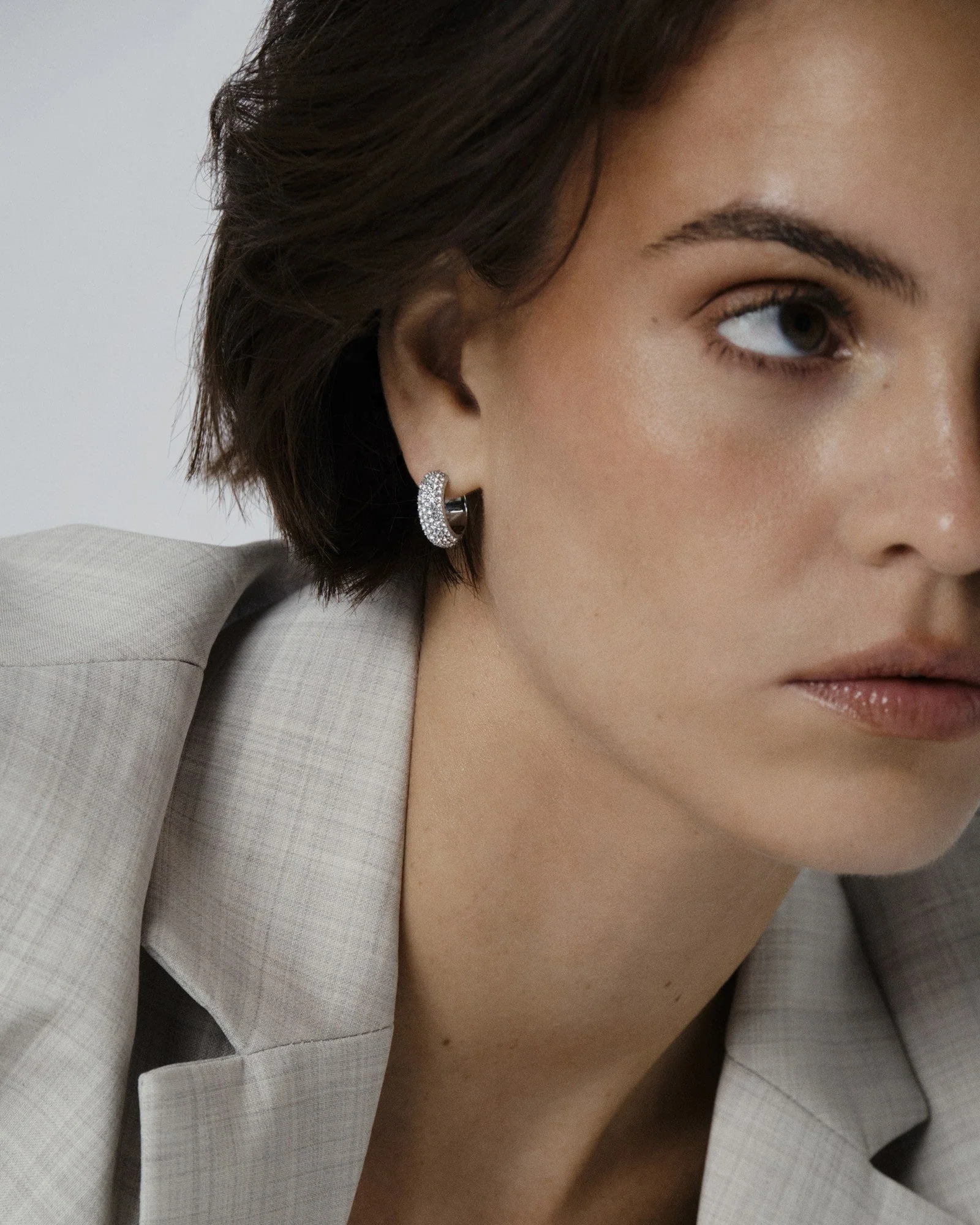 Amour Hoops Medium - Image 3