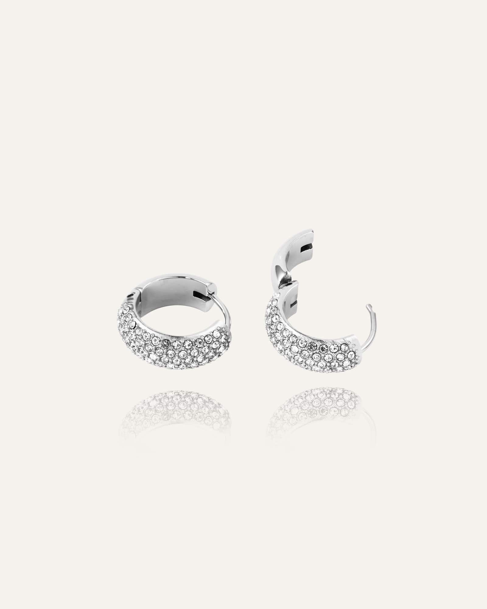 Amour Hoops Medium - Image 5