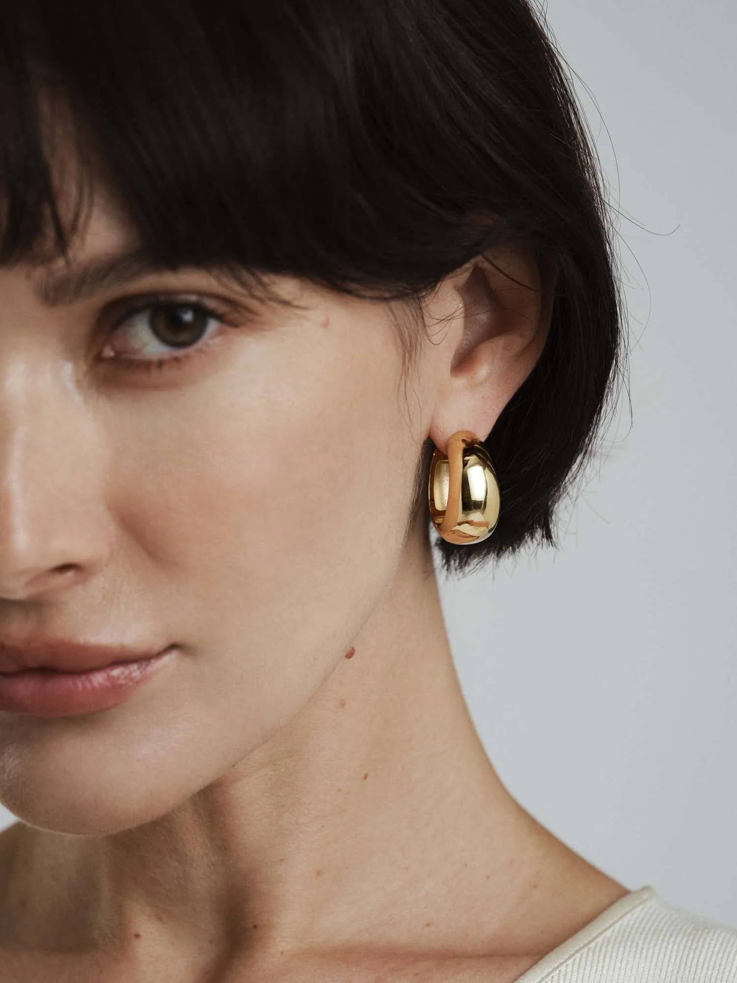 Aura Bold Hoops - Image 3