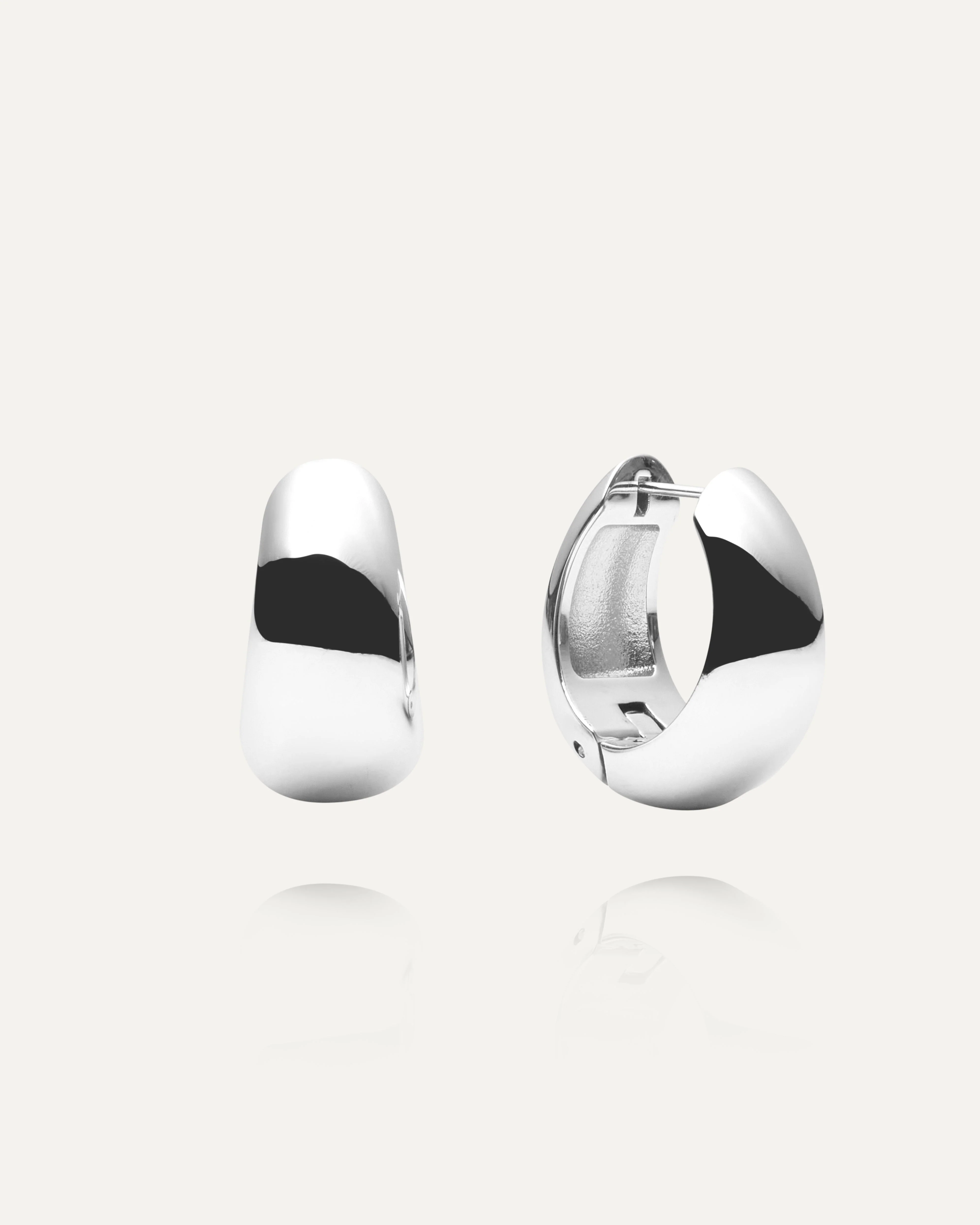 Aura Bold Hoops