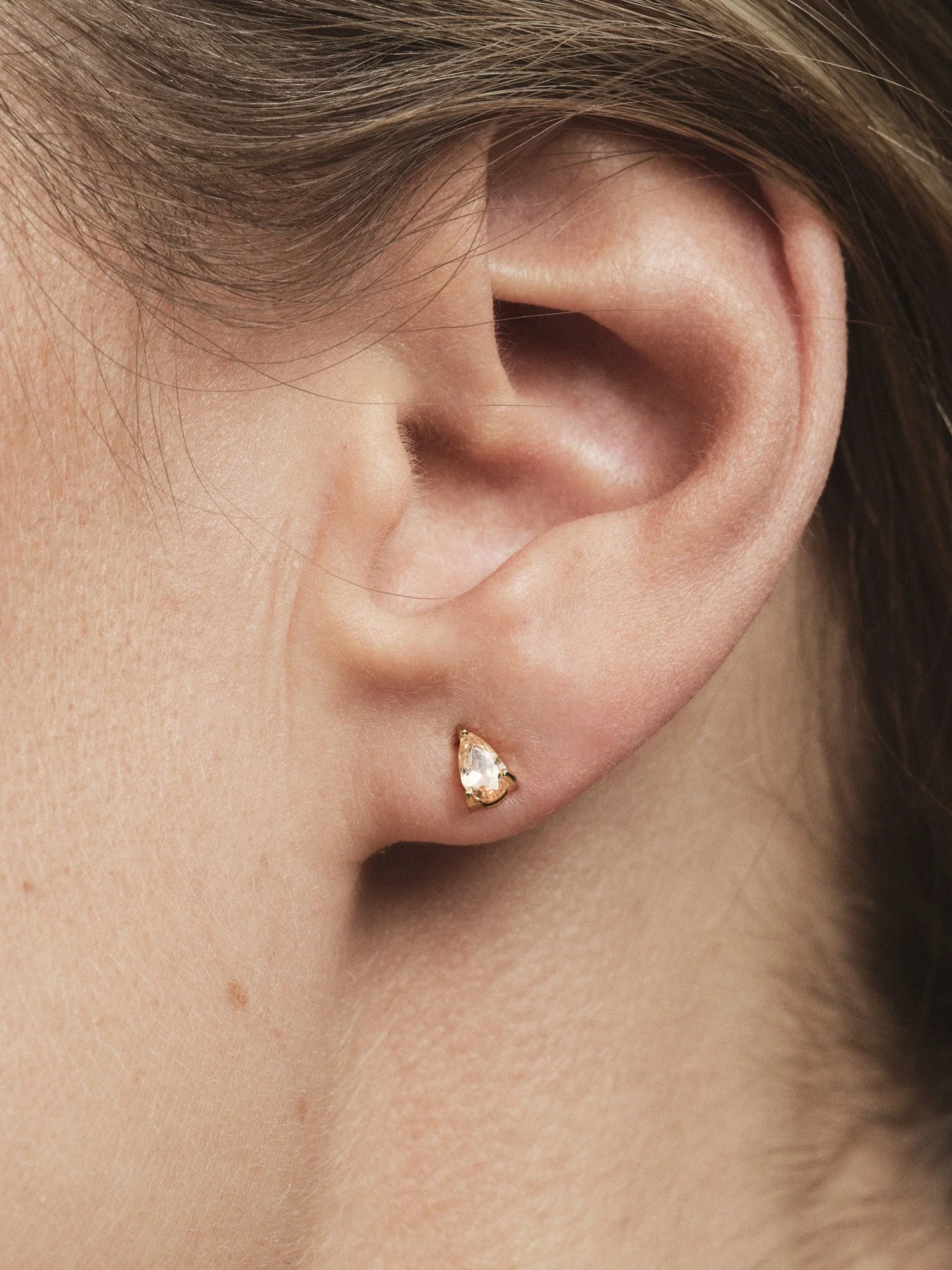 Belle Champagne Medium Studs - Image 3