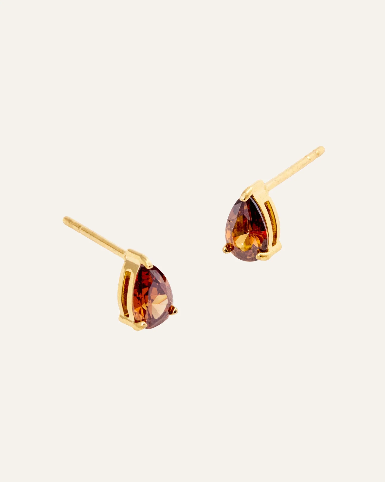 Belle Coffee Medium Studs - Image 4