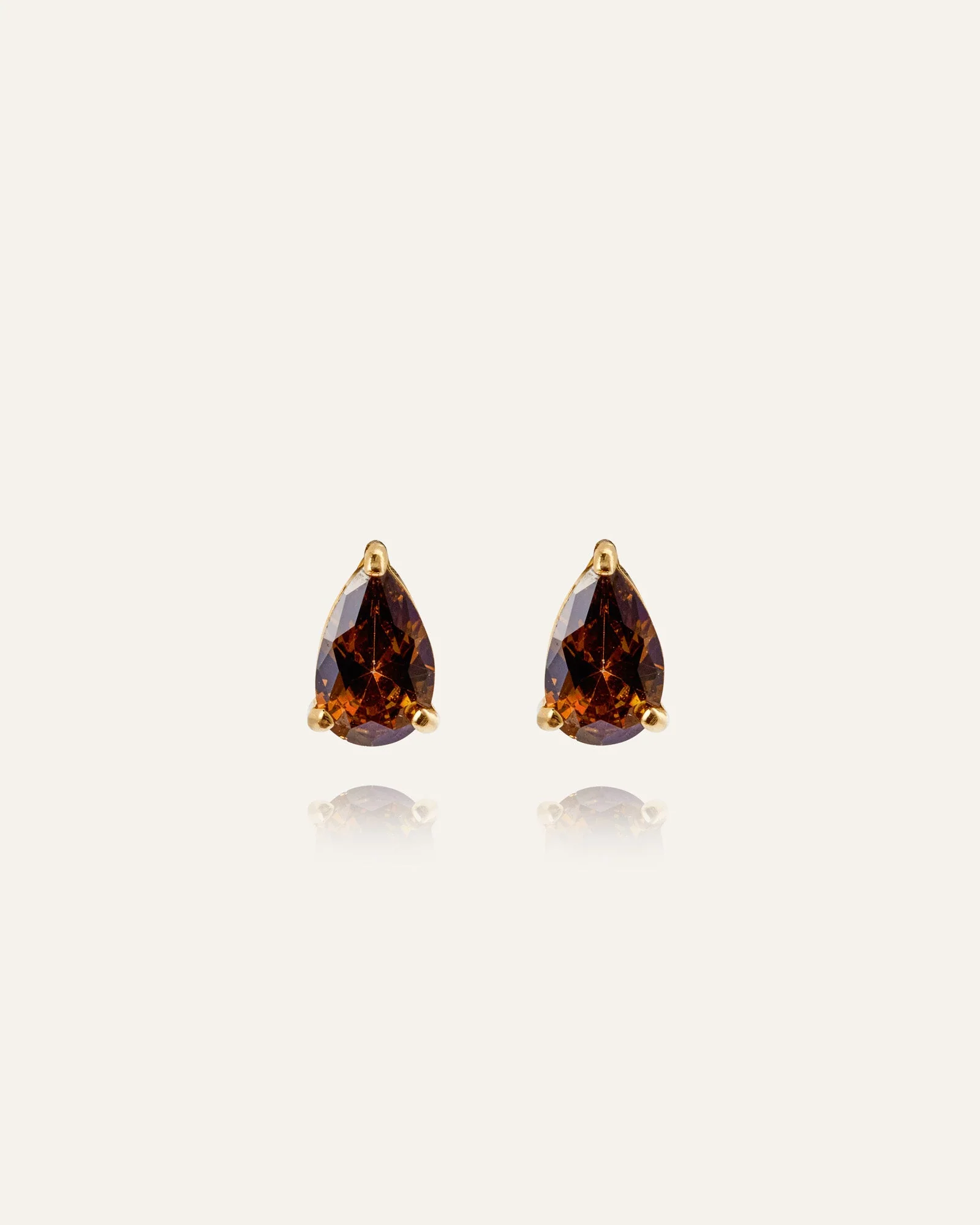 Belle Coffee Medium Studs - Image 5