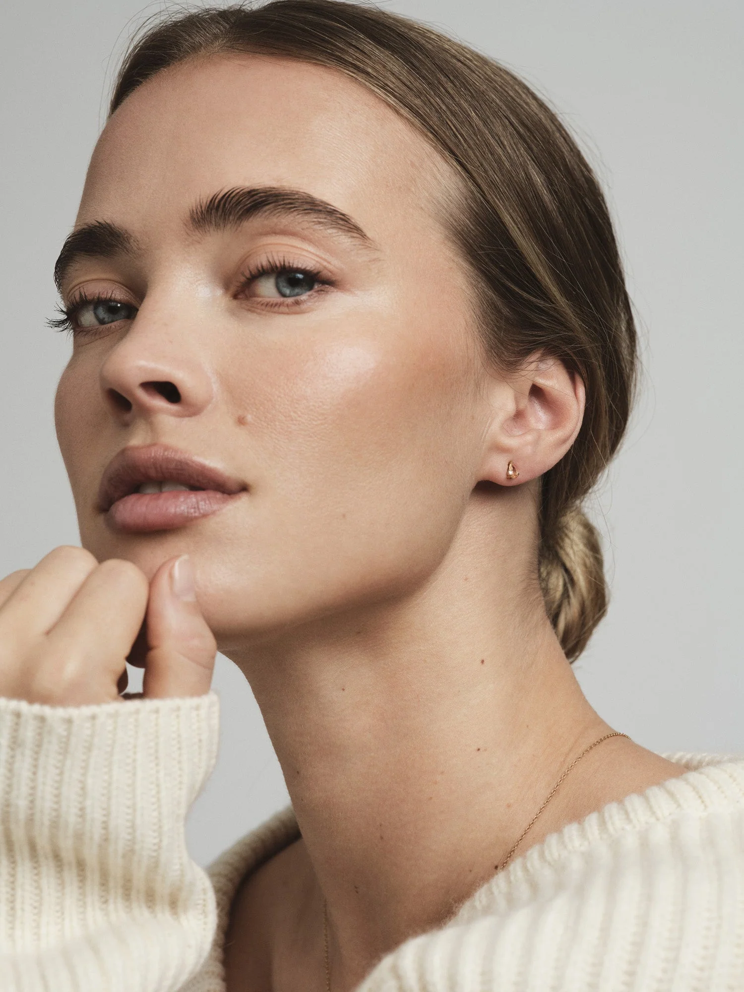 Belle Champagne Small Studs - Image 2
