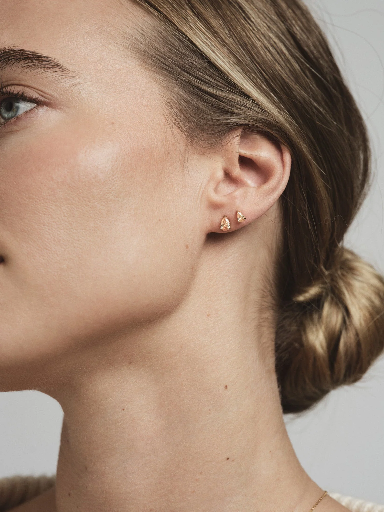 Belle Champagne Small Studs - Image 5
