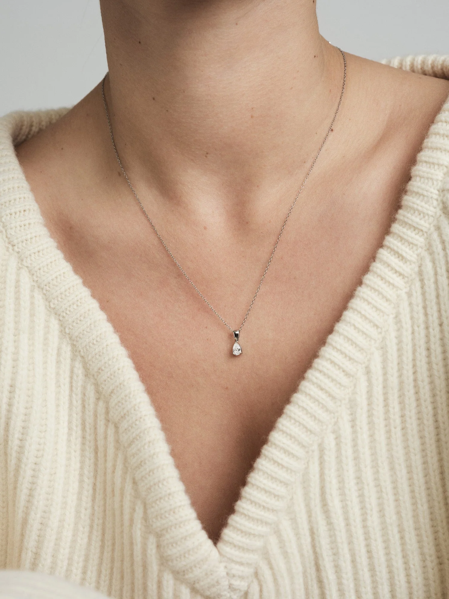 Belle White Necklace - Image 6