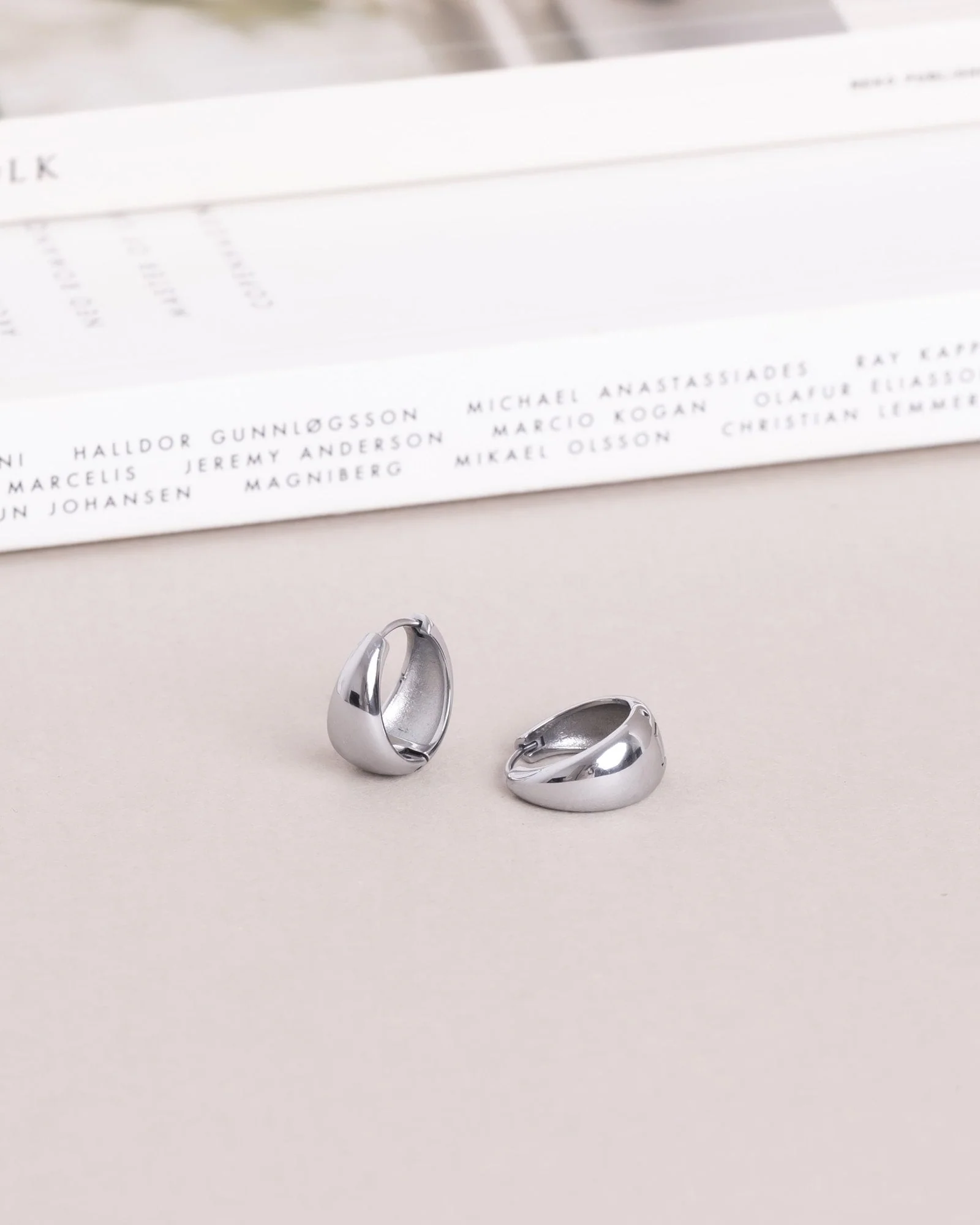 Bold Hoops Large - Image 8