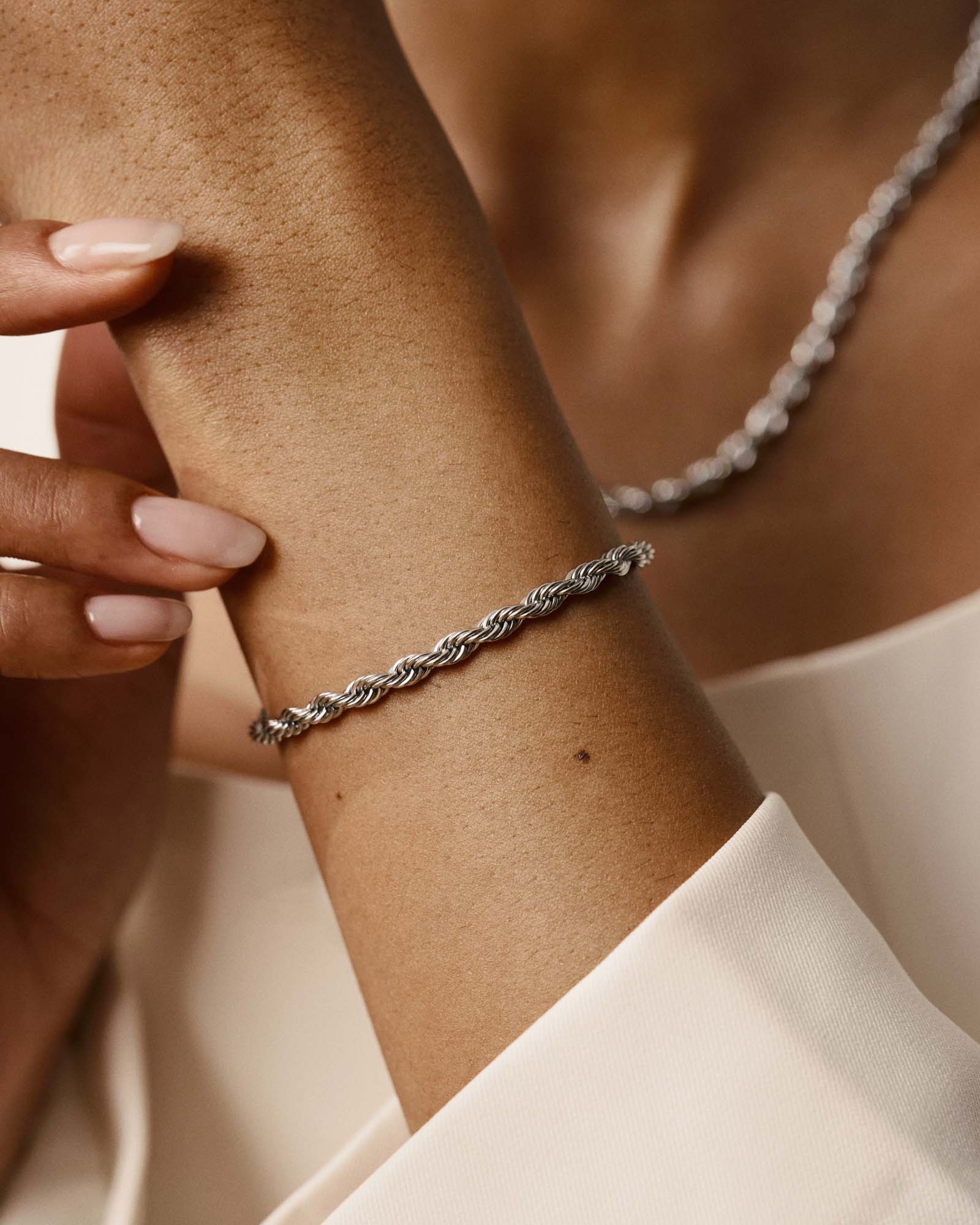 Bold Rope Chain Steel Bracelet - Image 3