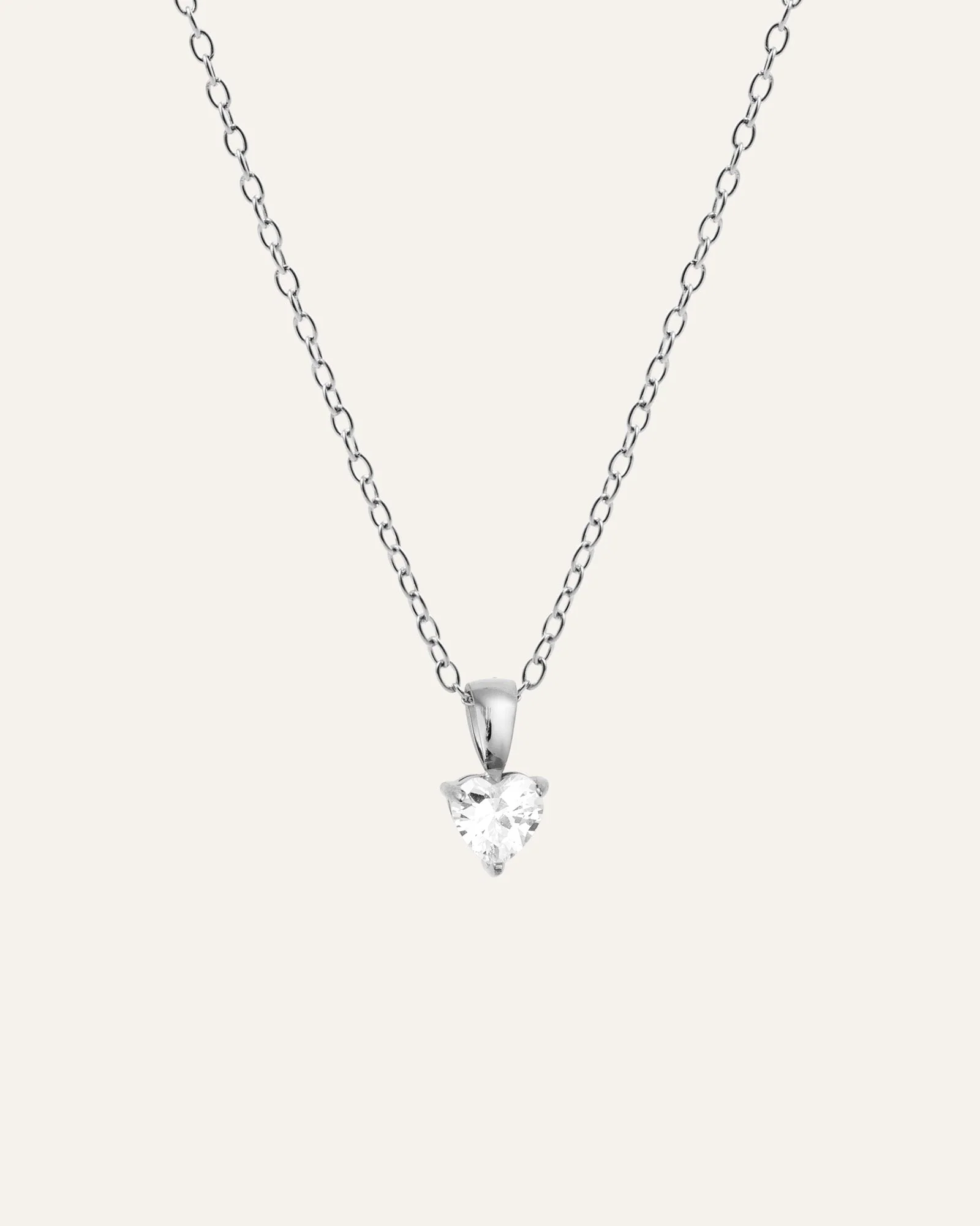 Bonne White Necklace