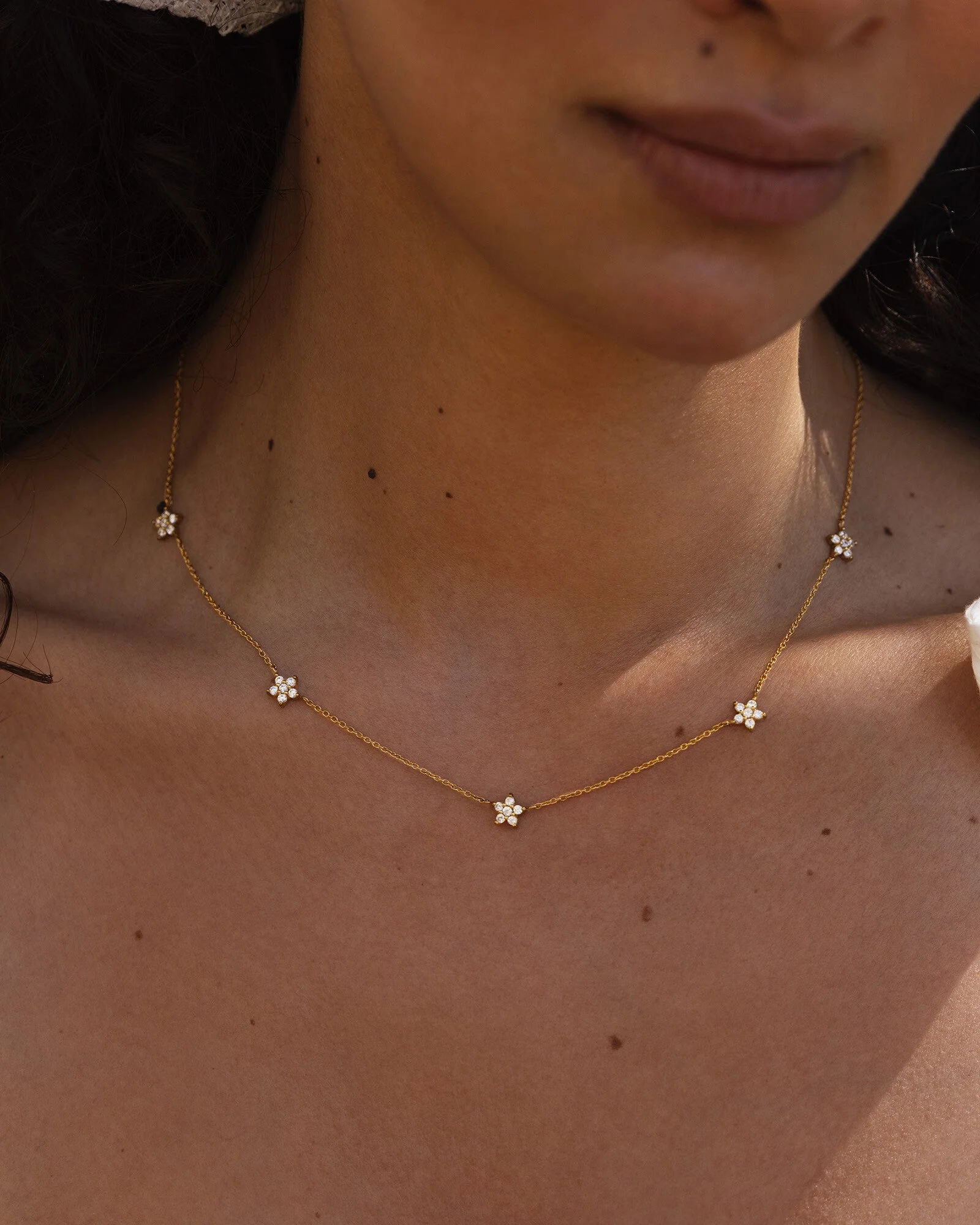 Ellie Gold Necklace - Image 3