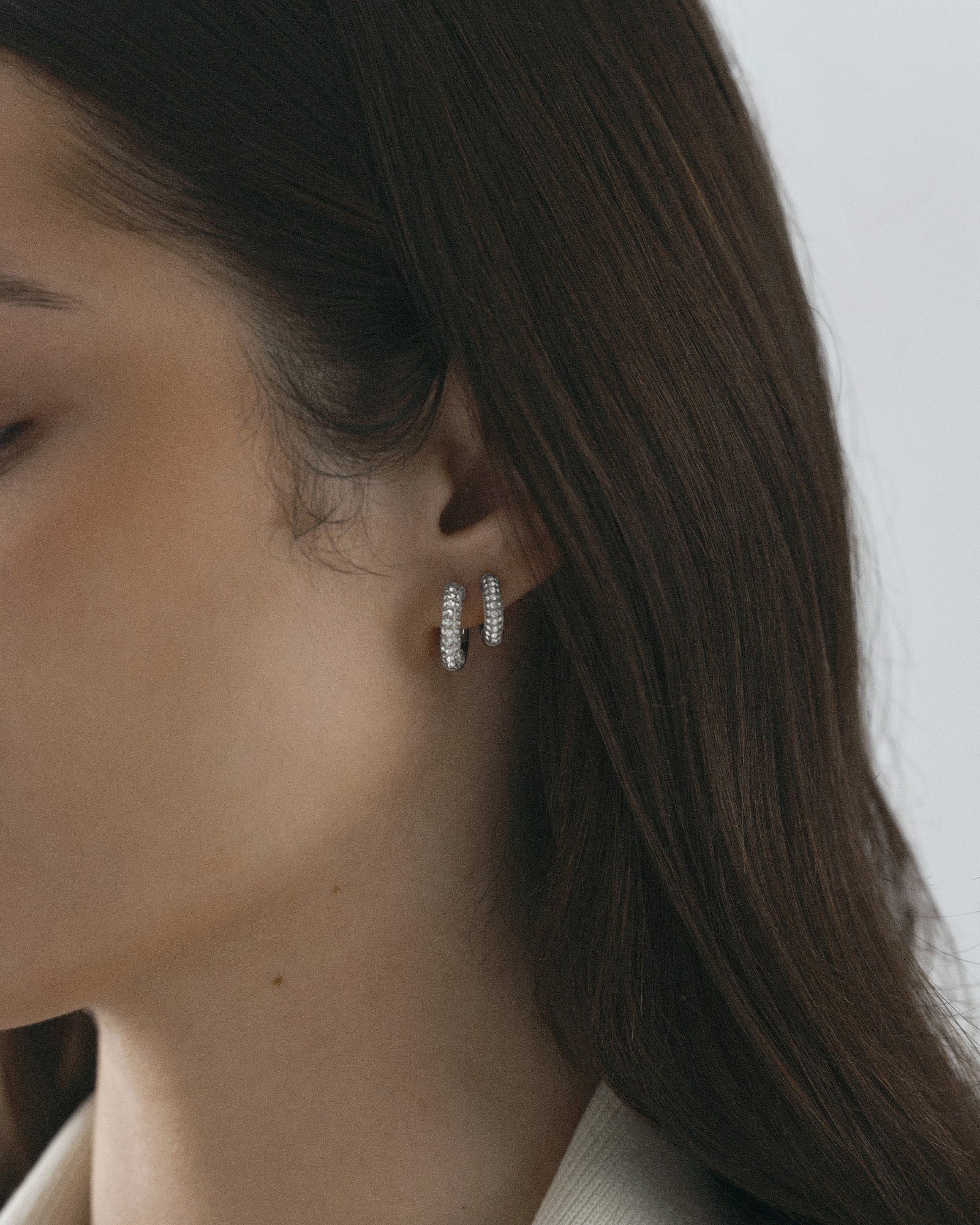 Pavé everyday small hoops - Image 6
