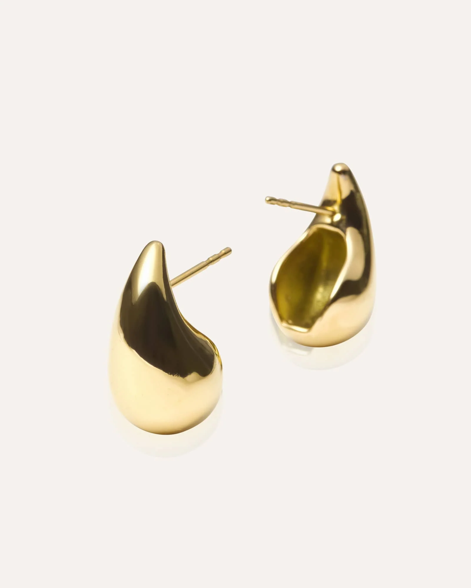 Plain daring large earring - Image 5