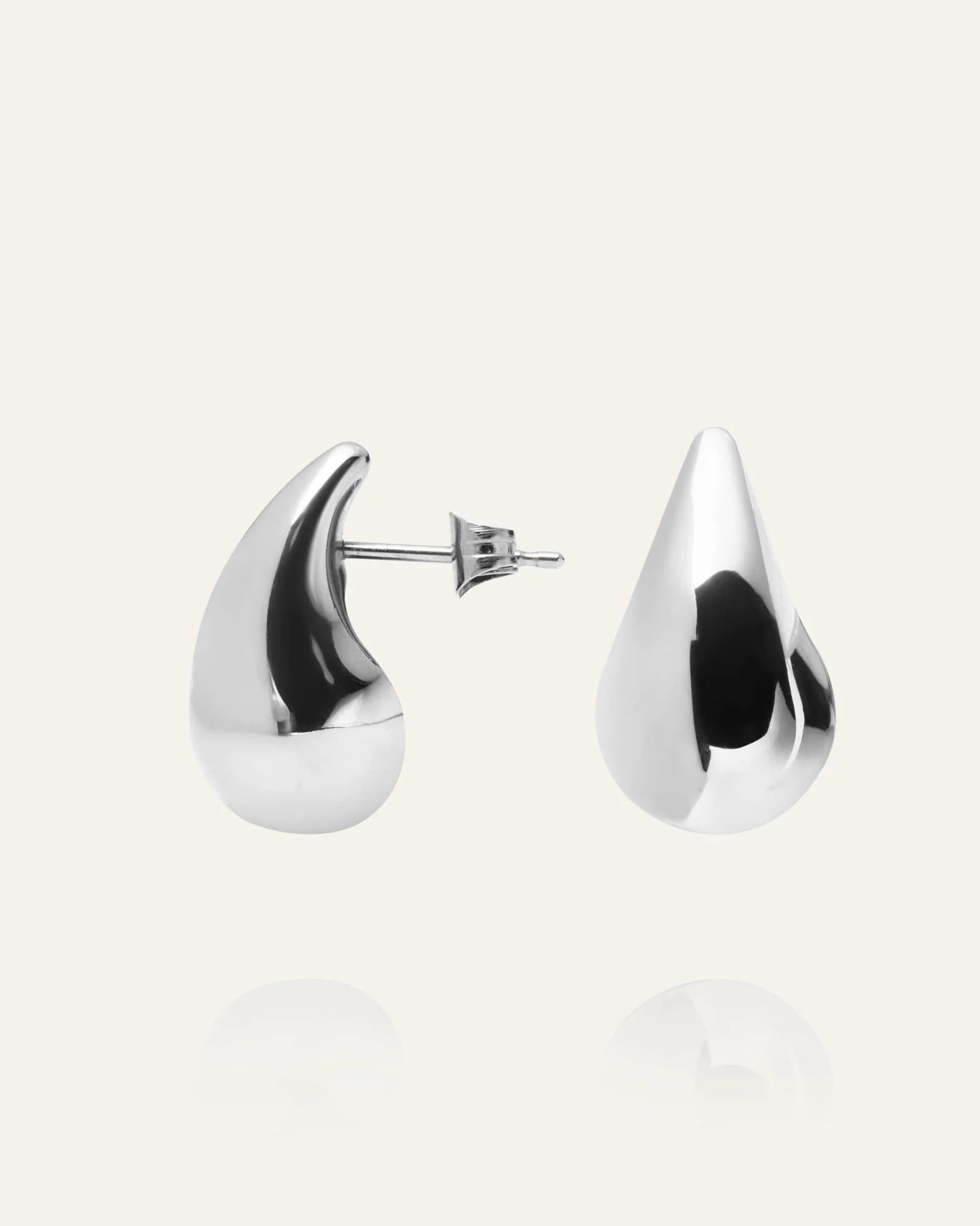 Plain daring large earring - Image 4