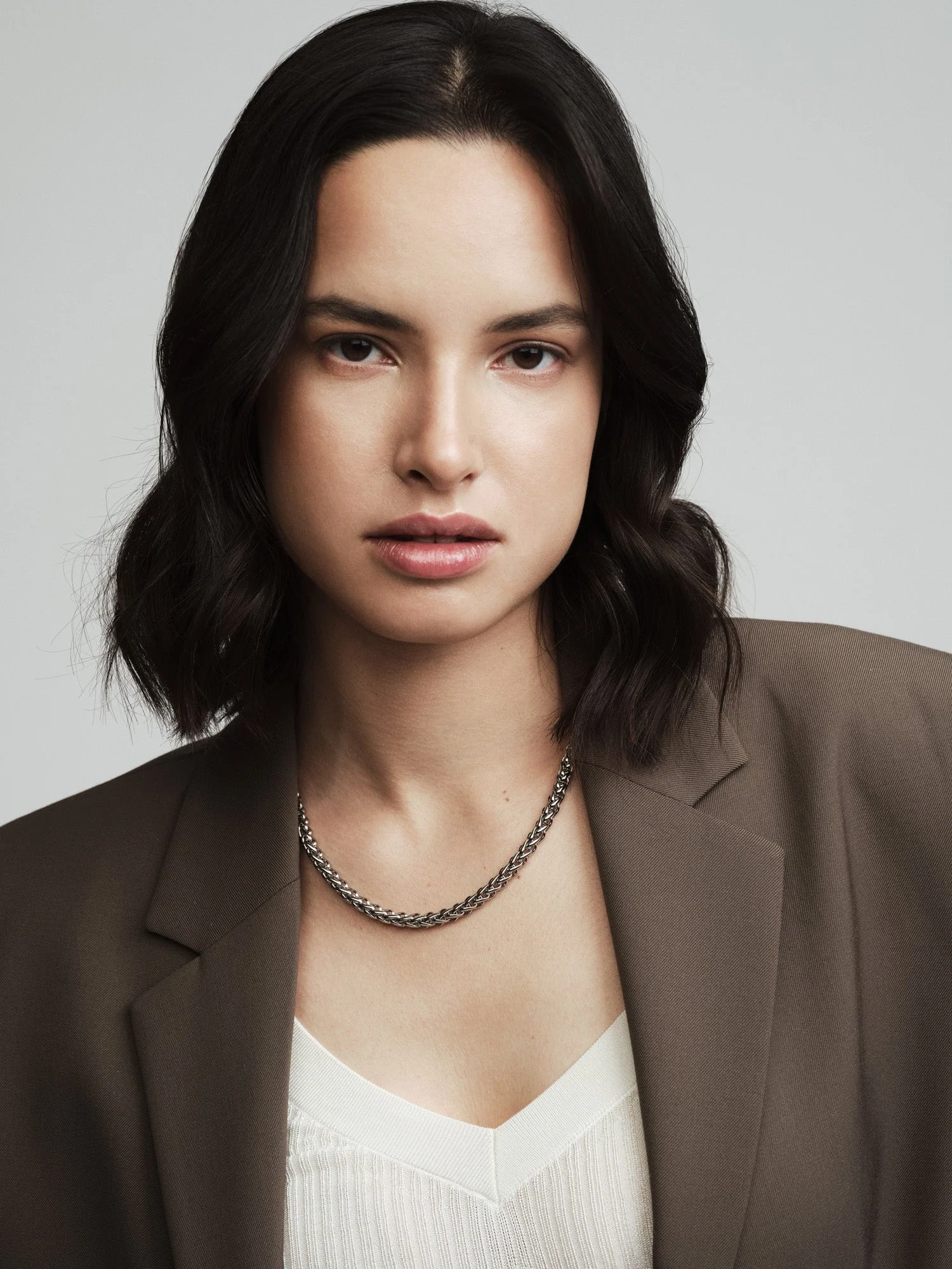 Rebel Chain Thin Necklace - Image 2