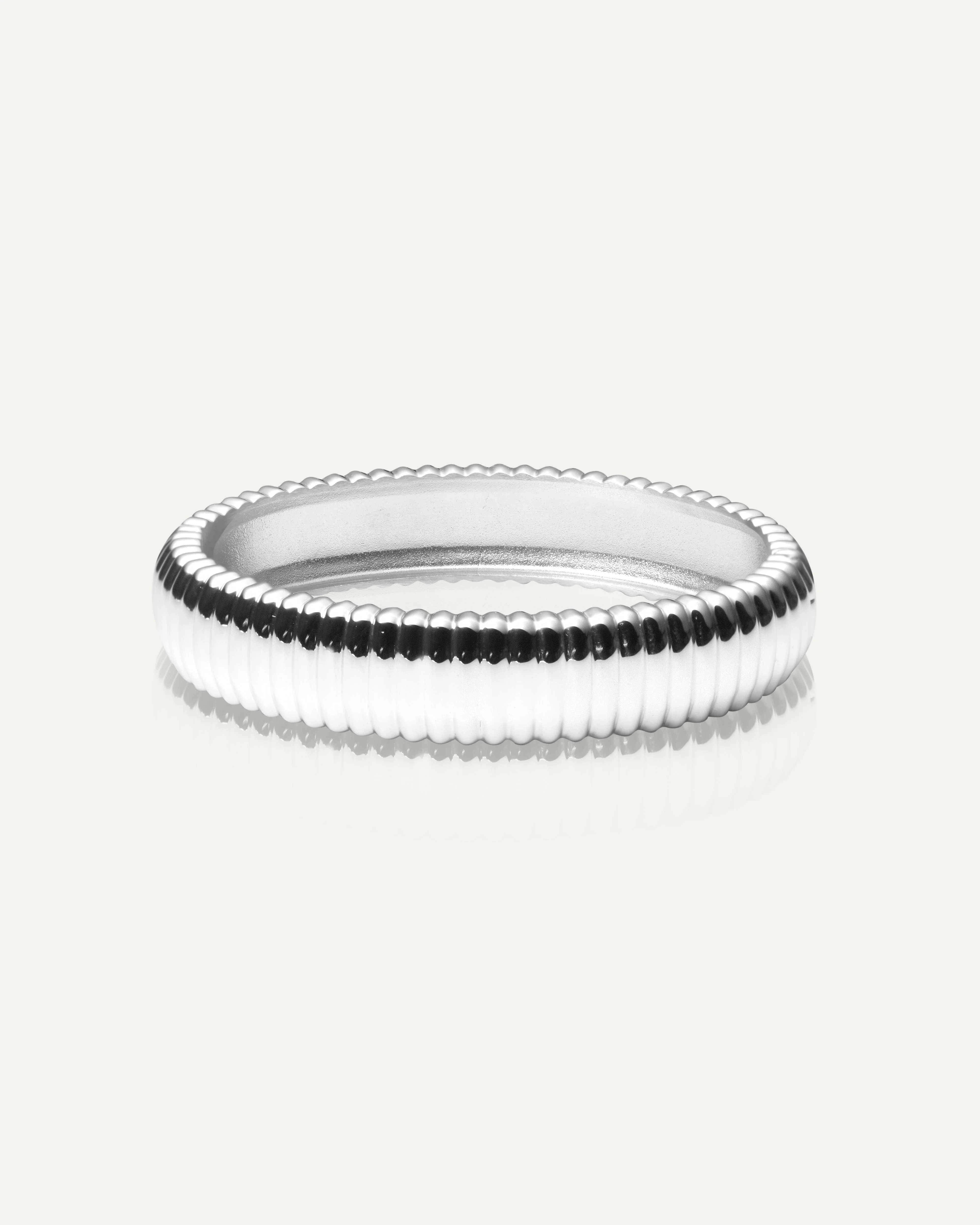 Retro Ribbed Bangle
