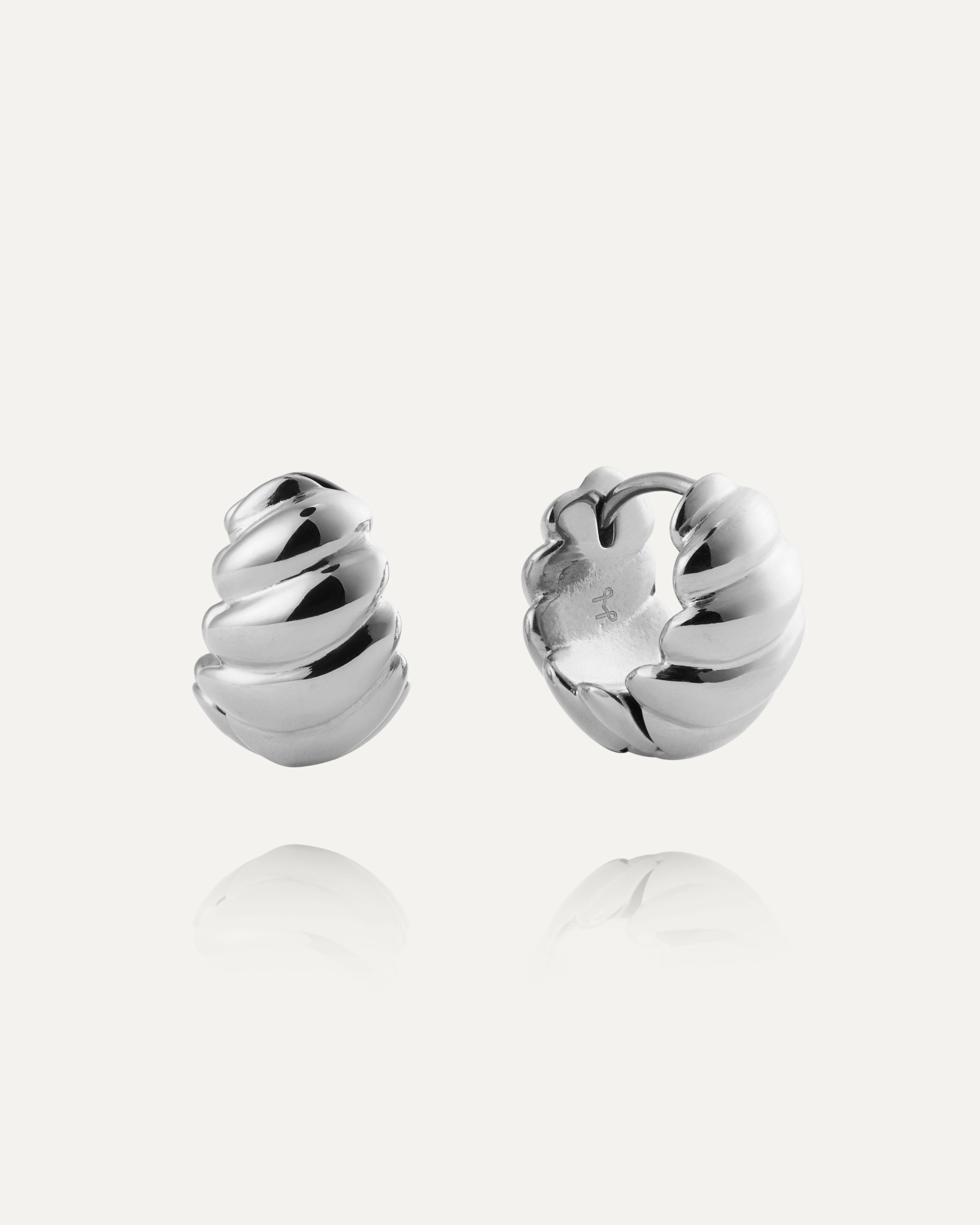 Seléne Medium Hoops