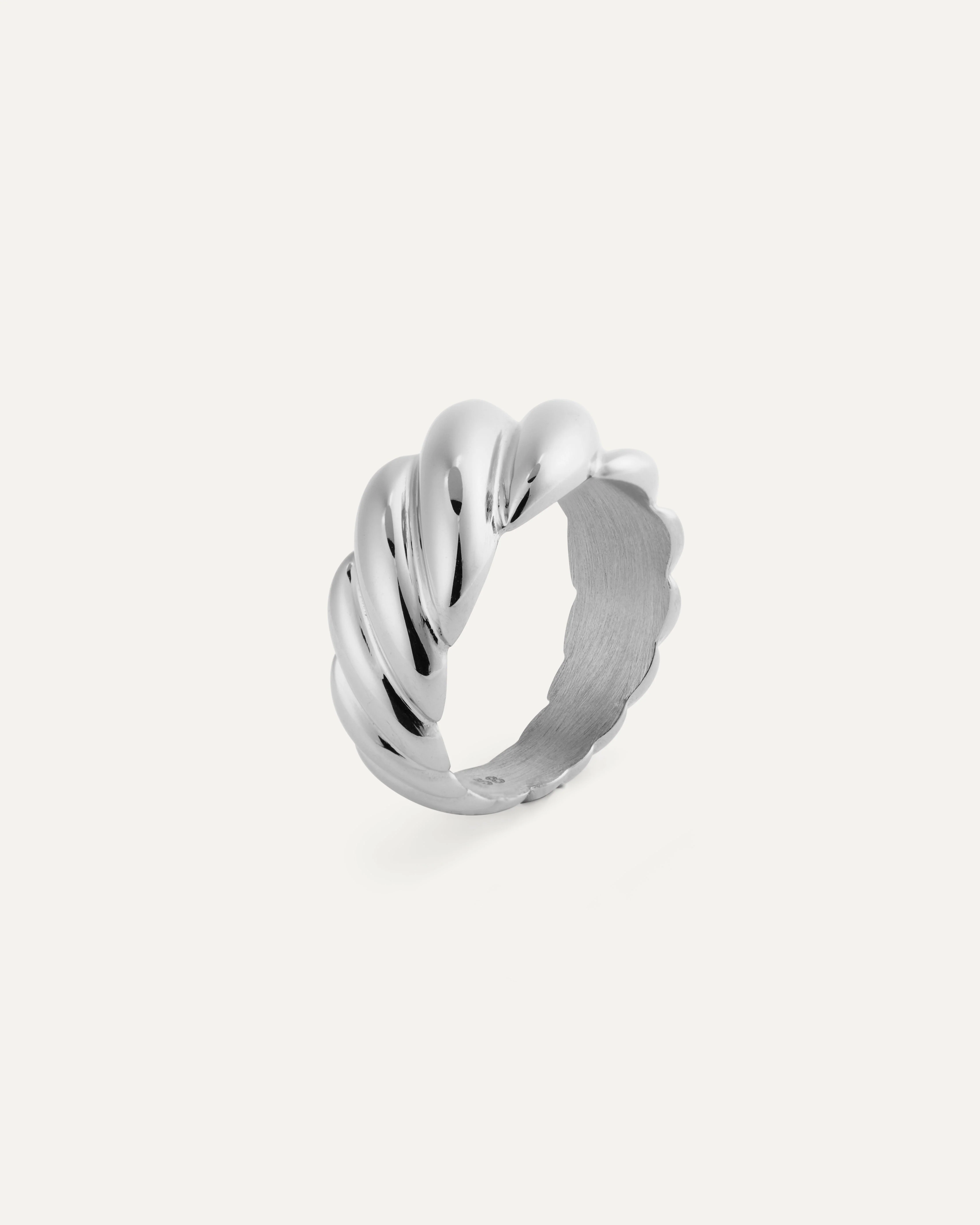Seléne Ring