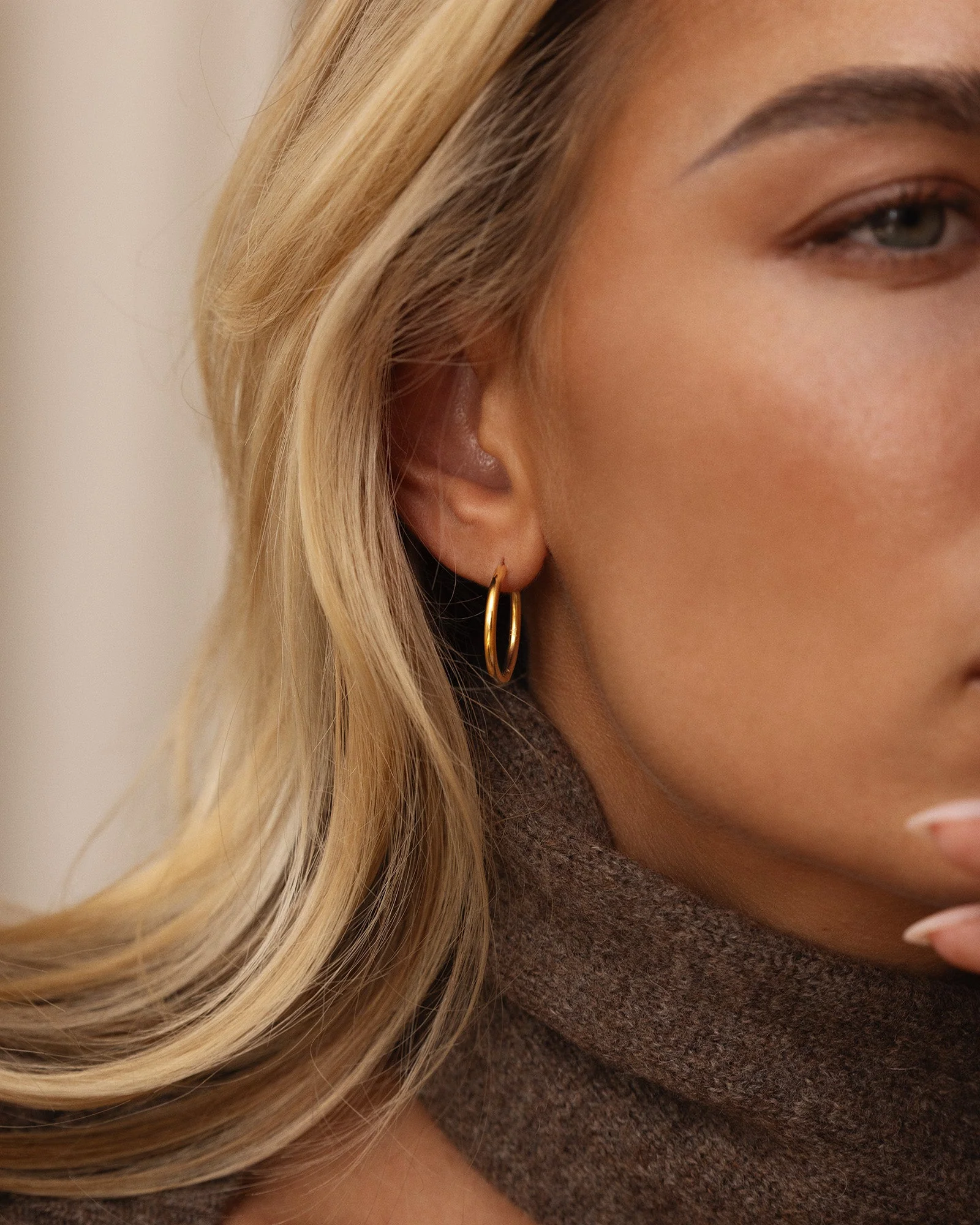 Slim Large Hoops - Image 3