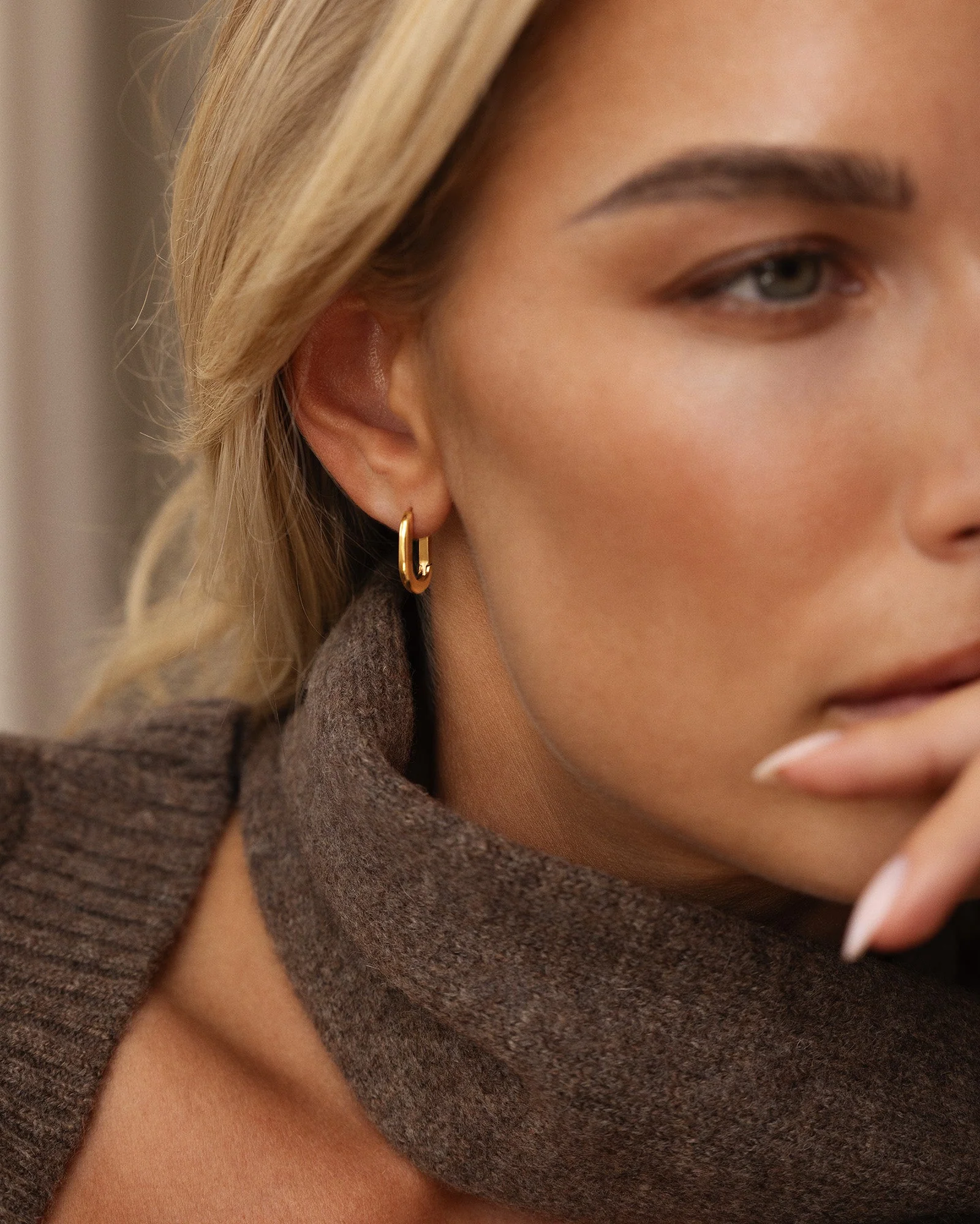 Slim Small U-Hoops - Image 3