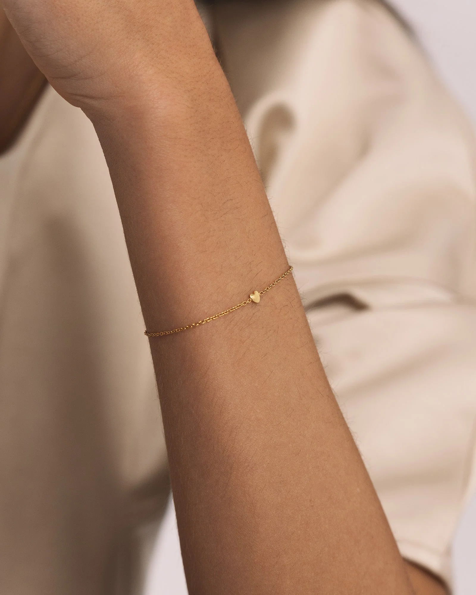 Sweetheart Gold Bracelet - Image 3