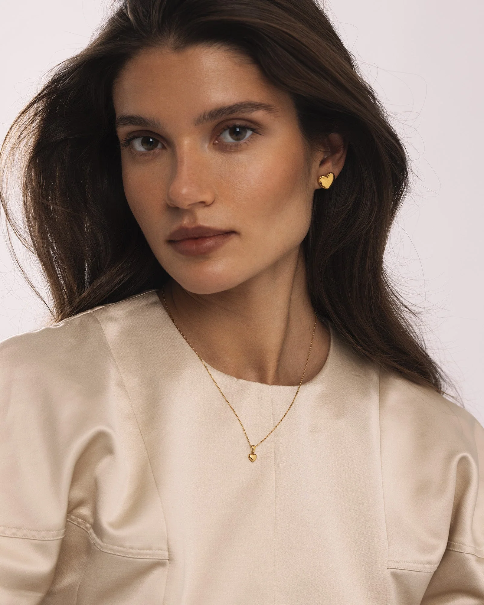 Sweetheart Gold Medium Necklace - Image 2
