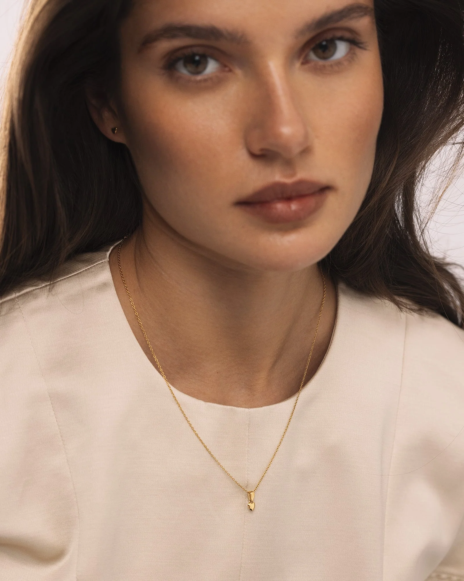 Sweetheart Gold Small Necklace - Image 2