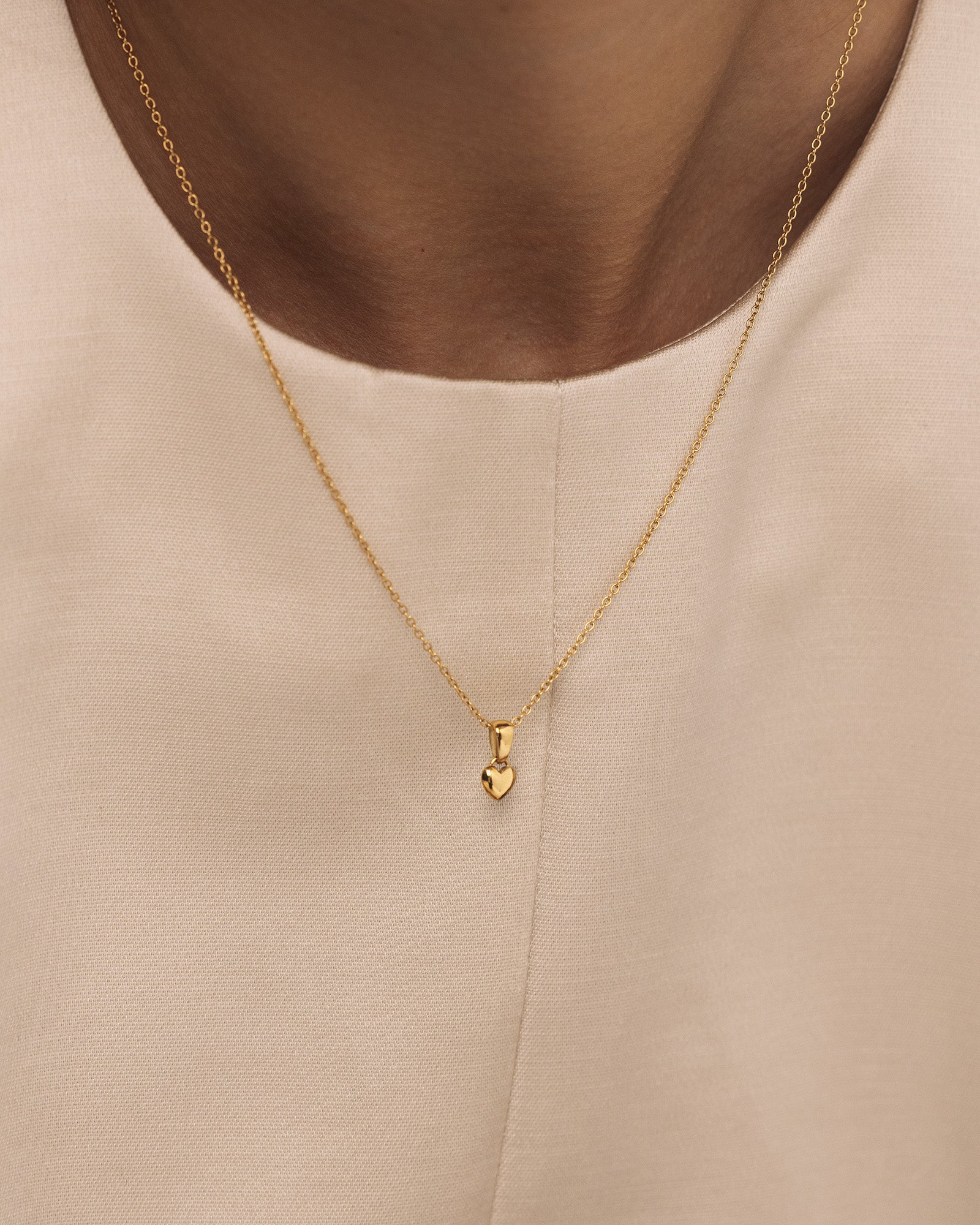 Sweetheart Gold Small Necklace - Image 6