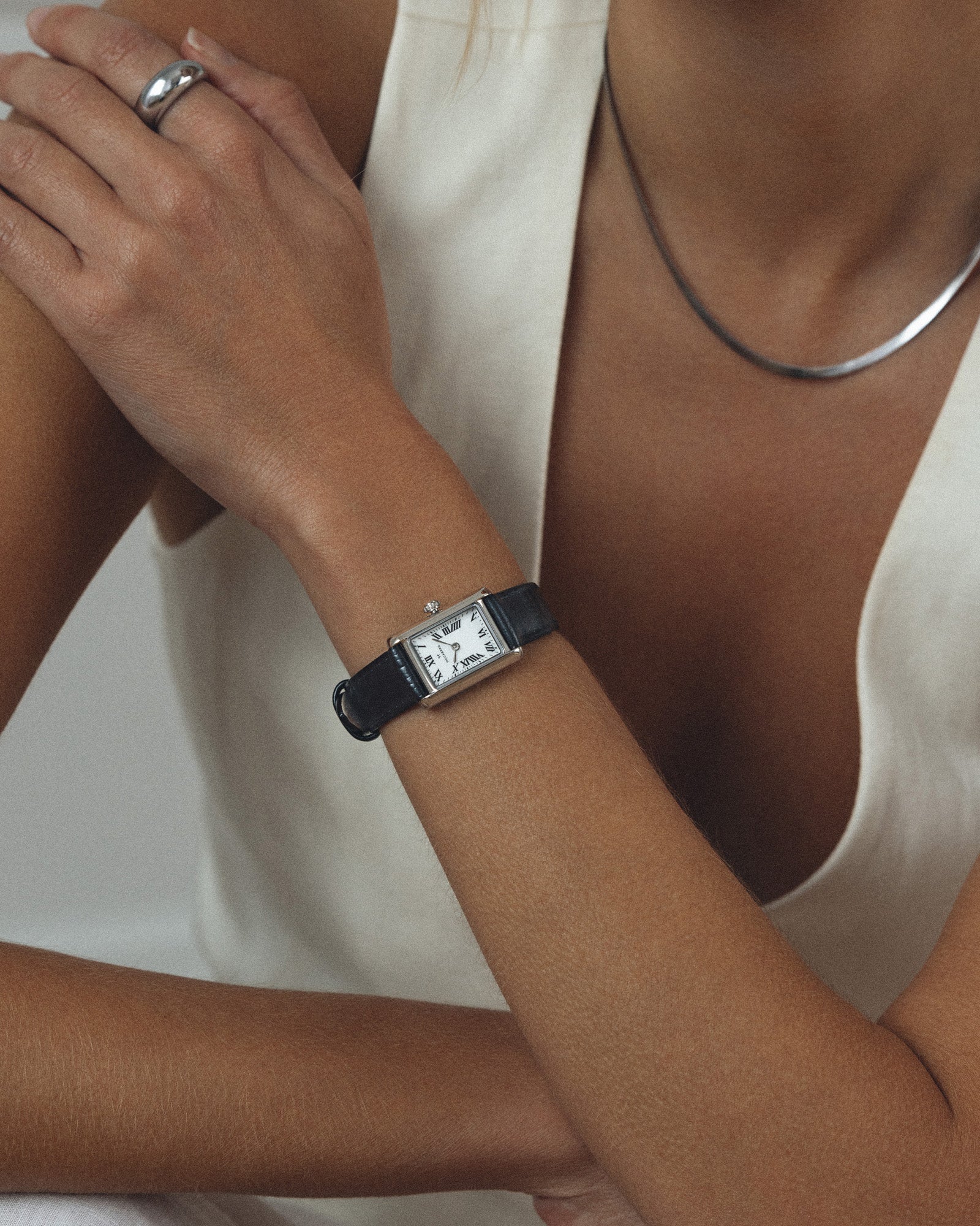 Timeless Black Leather Watch - Image 3