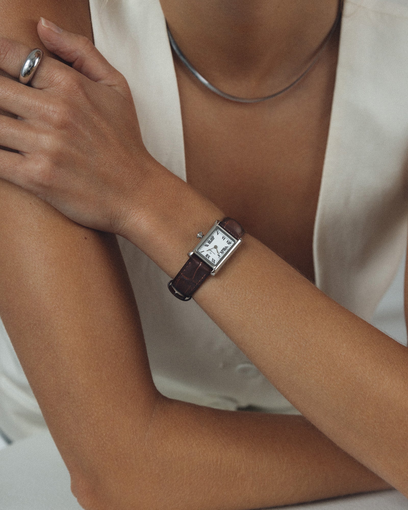 Timeless Brown Leather Watch - Image 3