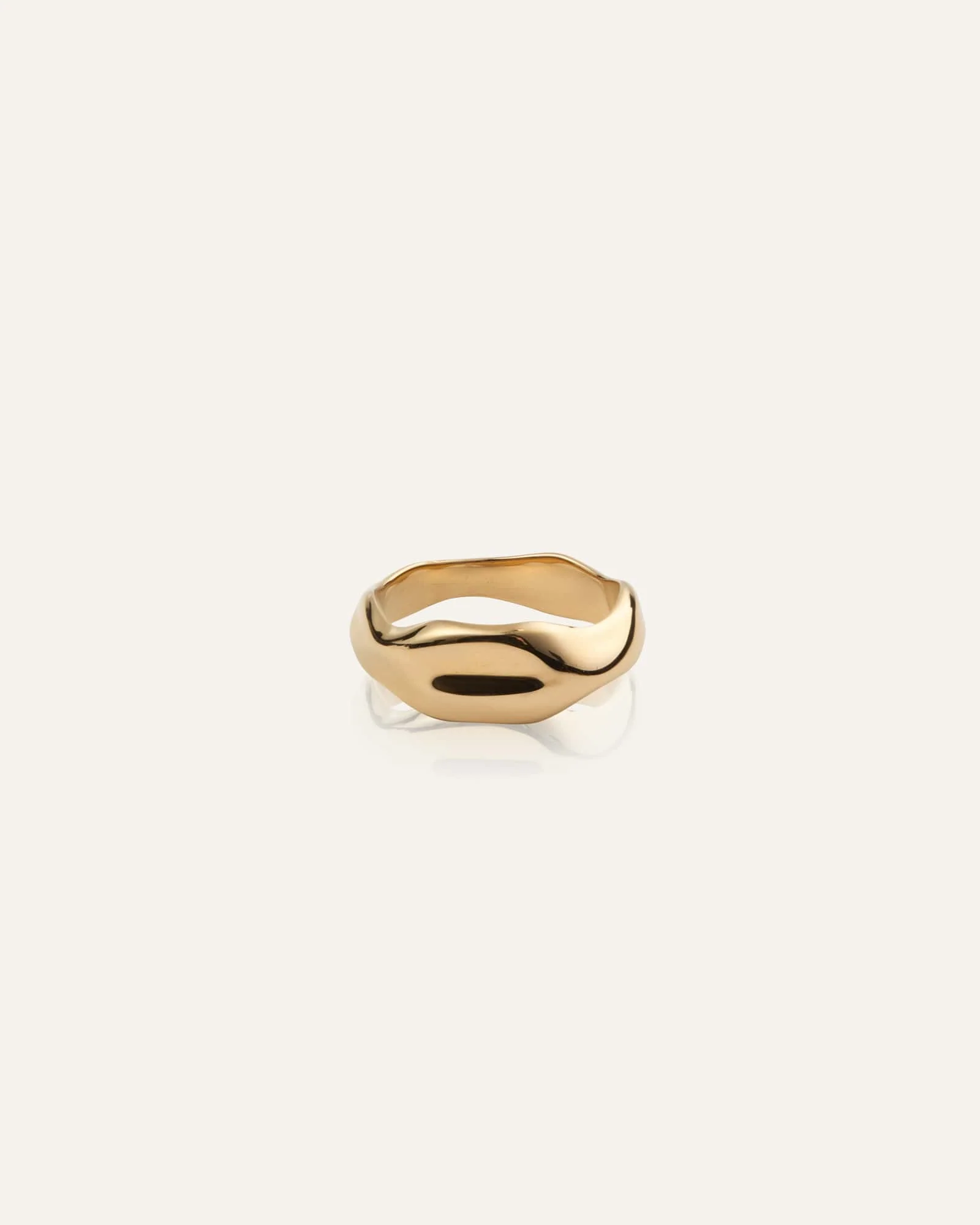 WAVY BOLDED RING