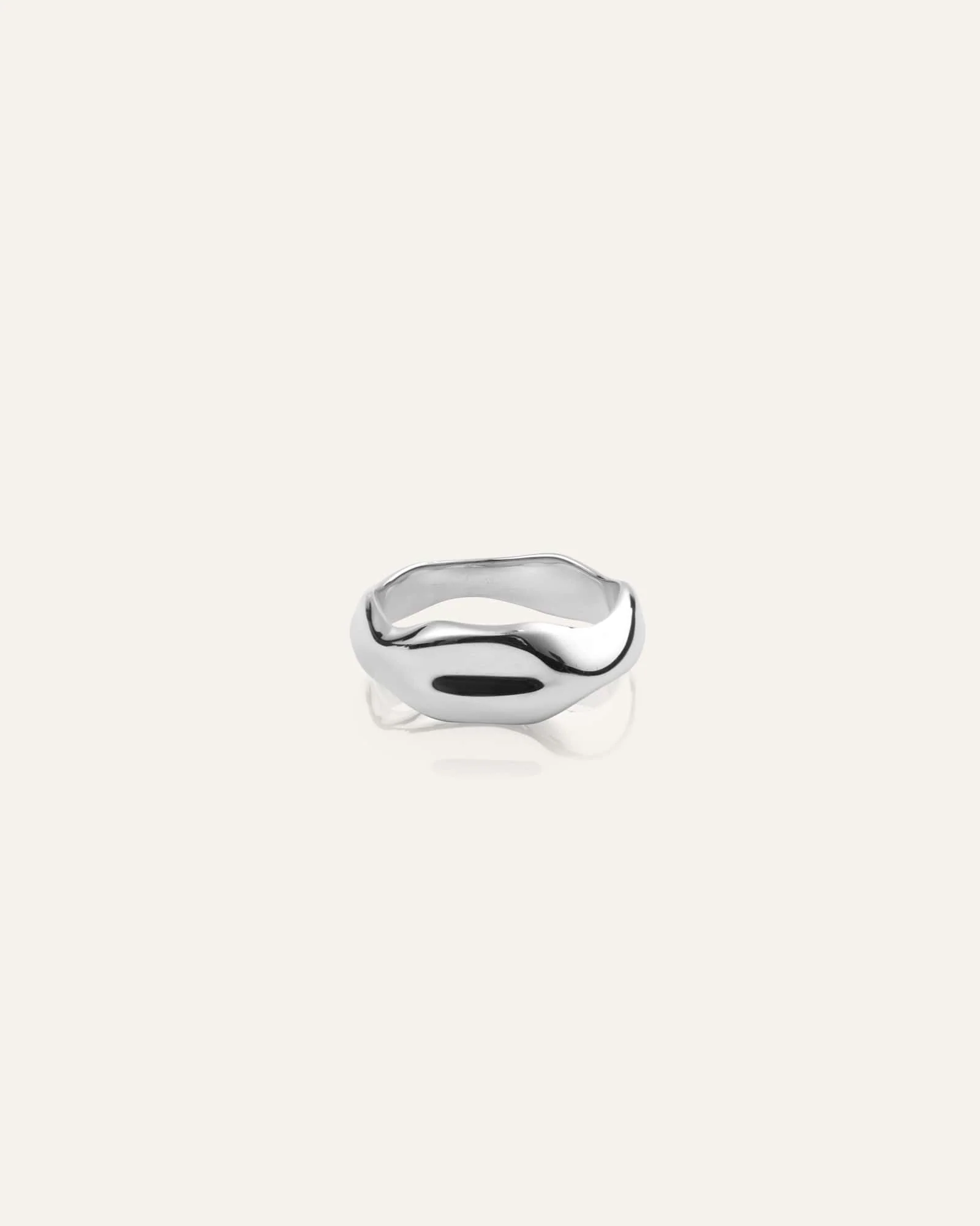 WAVY BOLDED RING - Image 4